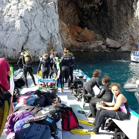 Hotel & Diving Les Illes 3*