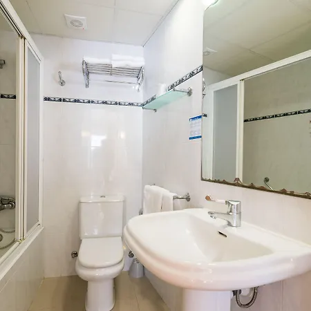 Hotel & Diving Les Illes